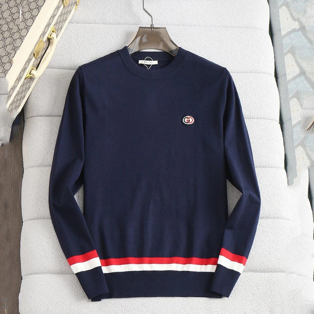 Elevate Your Winter Style with the Luxury Jersey Quarter-Zip&nbsp;Pullover